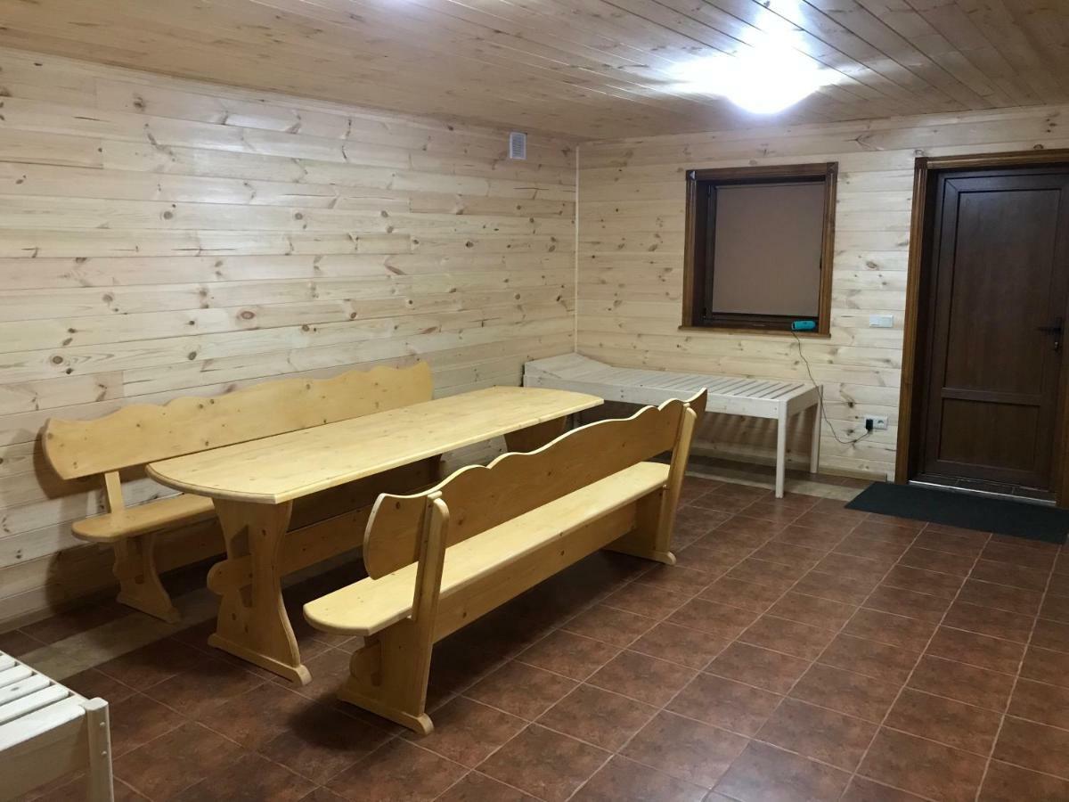 Mini-Hotel "Nord" Chynadiyovo Eksteriør billede